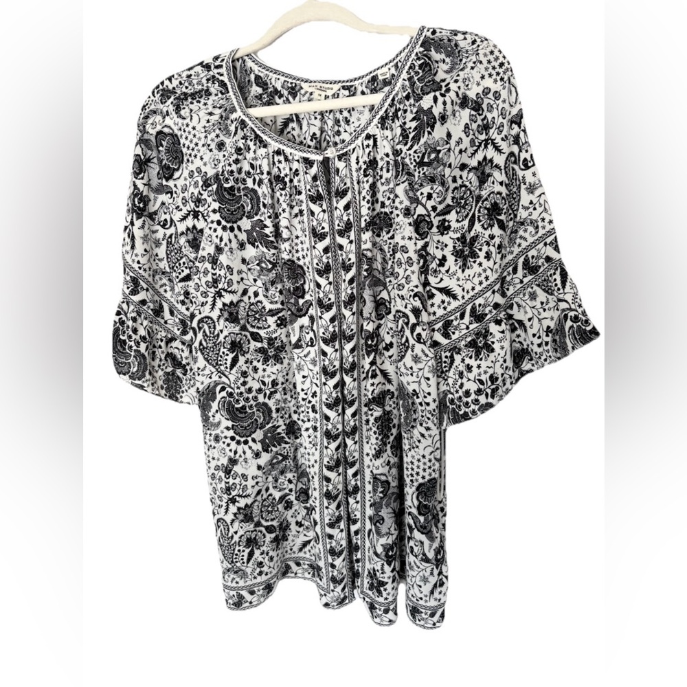 Max Studio black and white Floral tunic Blouse 1X